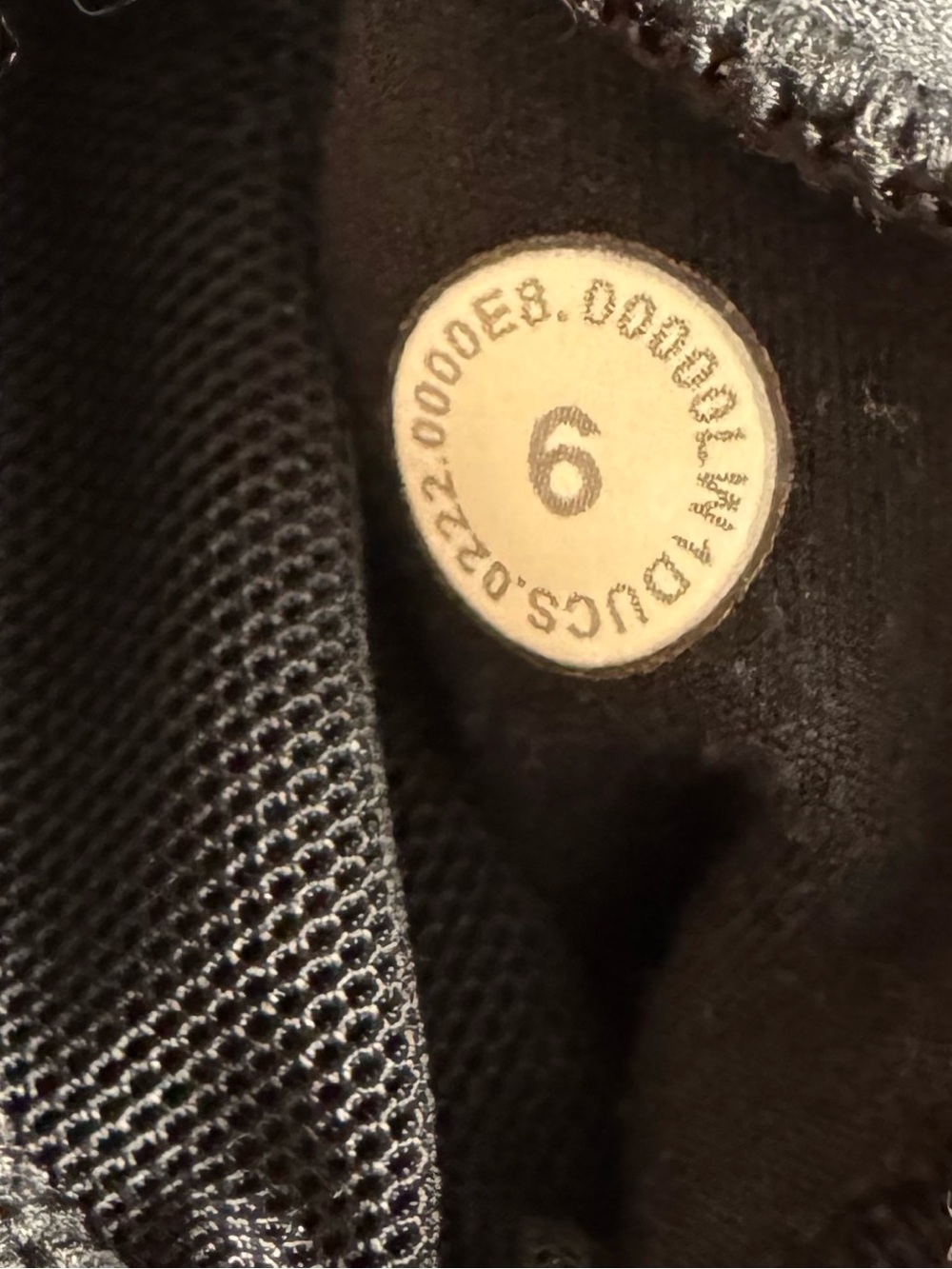 lululemon athletica Black Performance Tank Top Size 6 - Padded - Picture 3 of 4